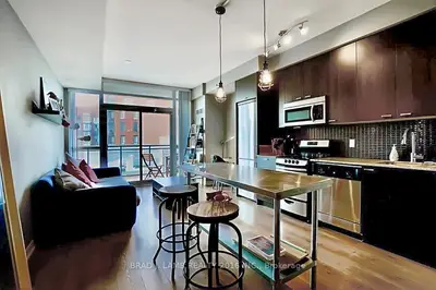 775 King Street W 809, Toronto, On M5v 2k3
