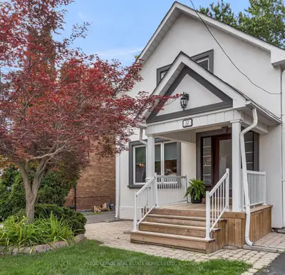 37 Johnston Avenue, Toronto, On M2n 1g9