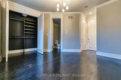 280 Spadina Road, Toronto, On M5r 2v4