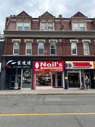 666 Yonge Street, Toronto, On M4y 2a6