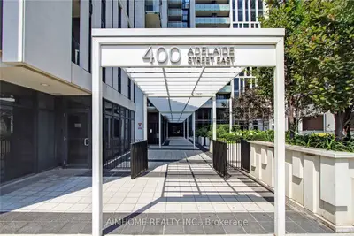400 Adelaide Street E 706, Toronto, On M5a 4s3