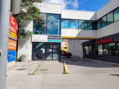 550 St Clair Avenue W 206, Toronto, On M6c 1a5