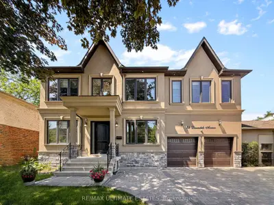 38 Devondale Avenue, Toronto, On M2r 2e2