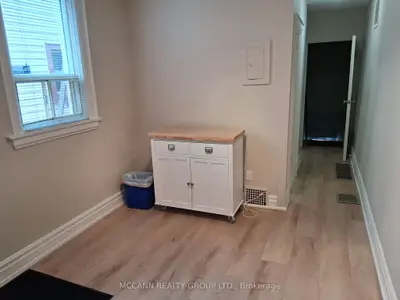 3313 Yonge Street 201, Toronto, On M4n 2l9