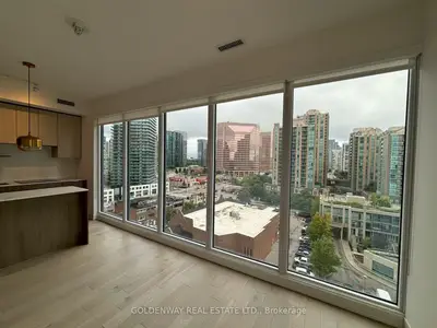 15 Holmes Avenue 1008, Toronto, On M2n 0l4