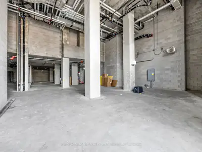 195 Mccaul Street, Toronto, On M5t 0e5