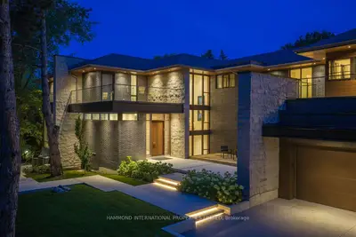 103 Old Colony Road, Toronto, On M2l 2k3