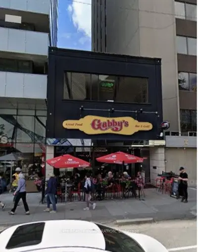 192 Bloor Street W 2nd, Toronto, On M5s 1t8