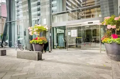 65 St. Mary Street 3701, Toronto, On M5s 0a5