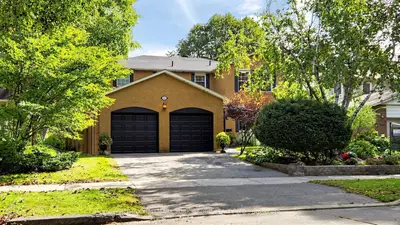 45 Pinnacle Road, Toronto, On M2l 2v6