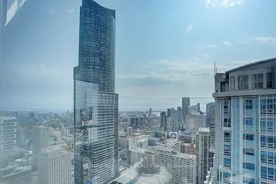 763 Bay Street 4804, Toronto, On M5g 2r3