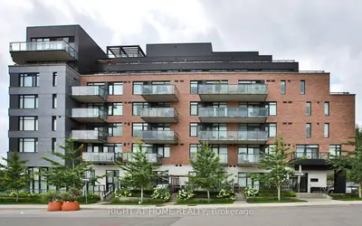 25 Malcolm Road 308, Toronto, On M4g 1x7
