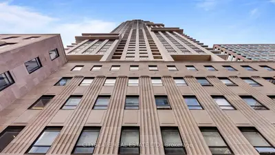 88 Scott Street 1804, Toronto, On M5e 0a9