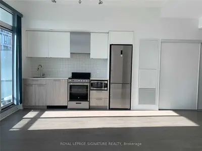 251 Jarvis Street 1016, Toronto, On M5b 0c3