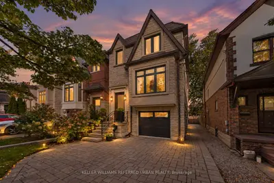 32 Cranbrooke Avenue, Toronto, On M5m 1m4