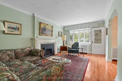 191 Glenvale Boulevard, Toronto, On M4g 2w5