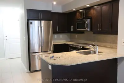 65 East Liberty Street 701, Toronto, On M6k 3r2