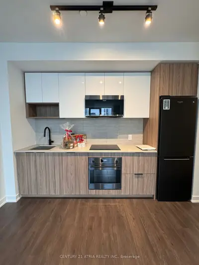 5 Defries Street 1119, Toronto, On M5a 0w7