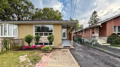 76 Fenside Drive, Toronto, On M3a 2v5