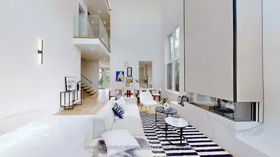 69 Elderwood Drive, Toronto, On M5p 1x5