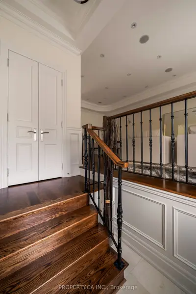 175 Snowdon Avenue, Toronto, On M4n 2b1