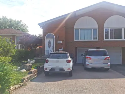 119 Shawnee Circle, Toronto, On M2h 2x9