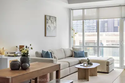 116 George Street N505, Toronto, On M5a 3s2