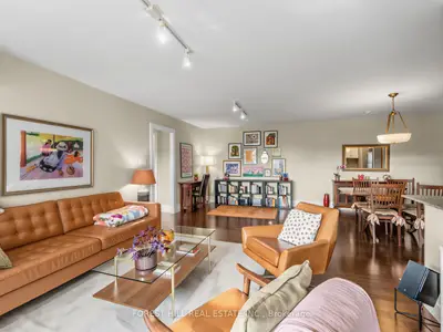 2603 Bathurst Street 401, Toronto, On M6b 2z6