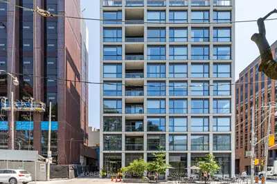 39 Brant Street 205, Toronto, On M5v 1s7