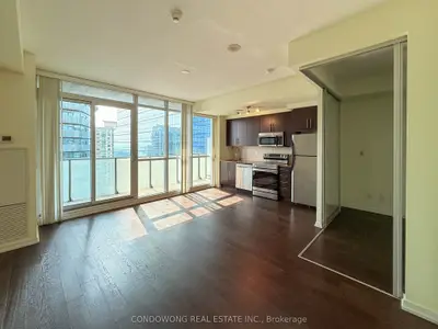 55 Bremner Boulevard 2611, Toronto, On M5j 0a6