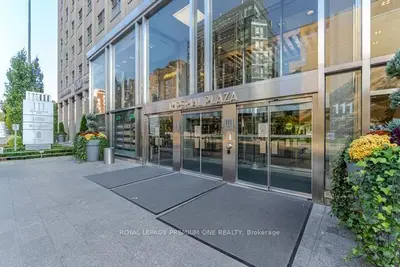 111 St Clair Avenue W 1903, Toronto, On M4v 1n5