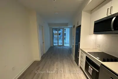 70 Princess Street 1429, Toronto, On M5a 0x6