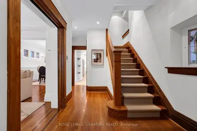 5 Jean Street, Toronto, On M4w 3a6