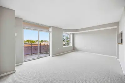 650 Lawrence Avenue W 524, Toronto, On M6a 3e8