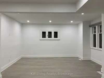 180 Dinnick Crescent, Toronto, On M4n 1m3