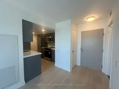 500 Wilson Avenue 1207, Toronto, On M3h 0e5