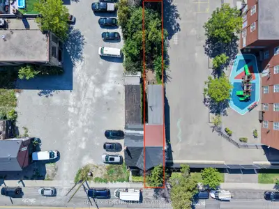 631 Richmond Street W, Toronto, On M6j 1c2