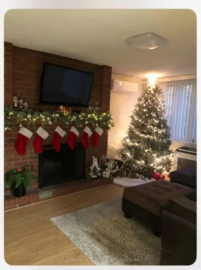 432 Gladstone Avenue 2nd Floor And Attic, Toronto, On M6h 3h9