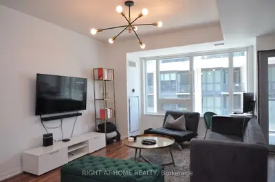 55 East Liberty Street 407, Toronto, On M6k 3p9