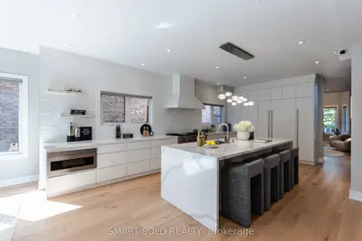 231 Hounslow Avenue, Toronto, On M2n 2b5
