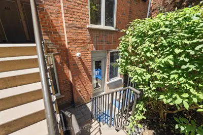 29 Canniff Street 409, Toronto, On M6k 3m5
