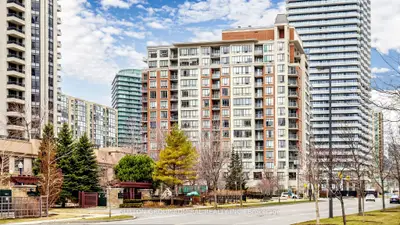 28 Byng Avenue Uph09, Toronto, On M2n 7h4