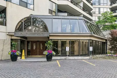 3900 Yonge Street 301, Toronto, On M4n 3n6