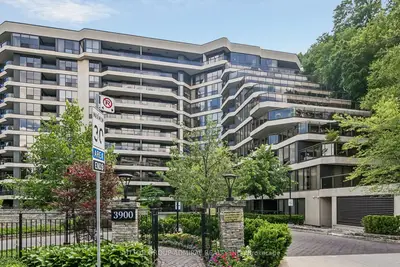 3900 Yonge Street 301, Toronto, On M4n 3n6