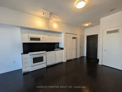 151 Dan Leckie Way 1017, Toronto, On M5v 4b2