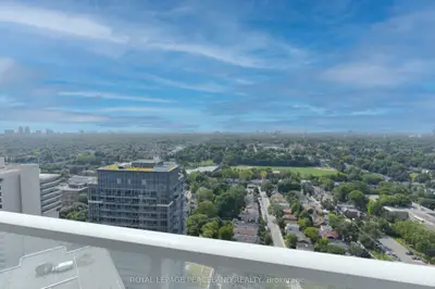 33 Helendale Avenue 2511, Toronto, On M4r 0a4