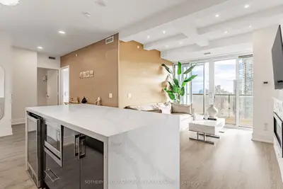 7 Grenville Street 4511, Toronto, On M4y 0e9