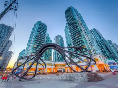 10 Yonge Street 2412, Toronto, On M5e 1r4