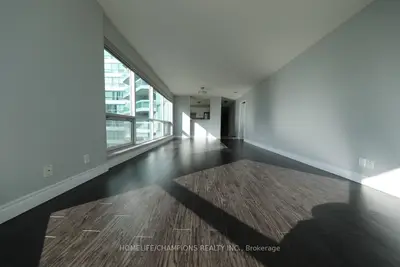 10 Yonge Street 2412, Toronto, On M5e 1r4