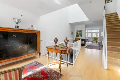 68 Belmont Street, Toronto, On M5r 1p8